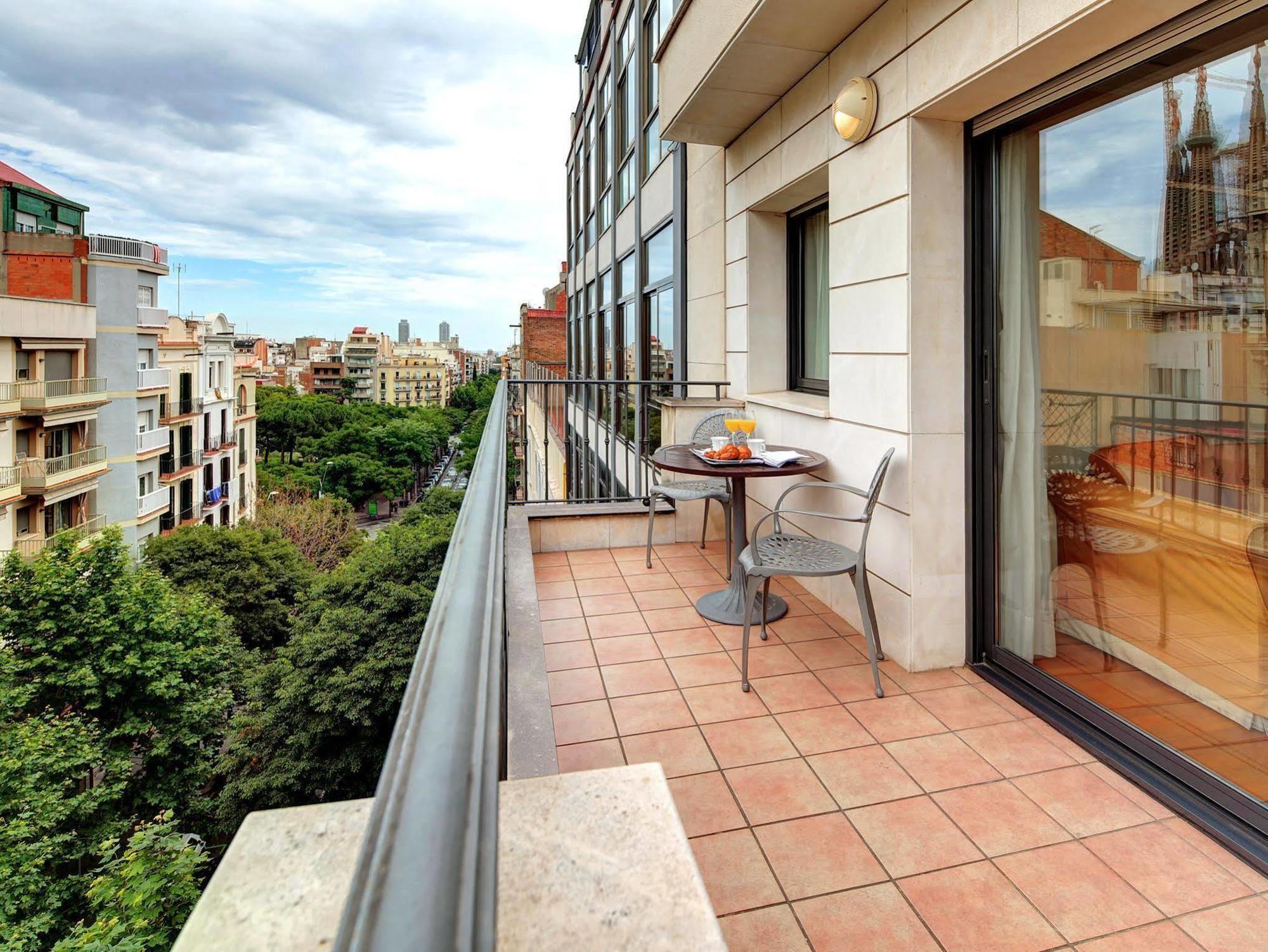 西斯帕诺7苏匝公寓酒店 巴塞罗那 外观 照片
